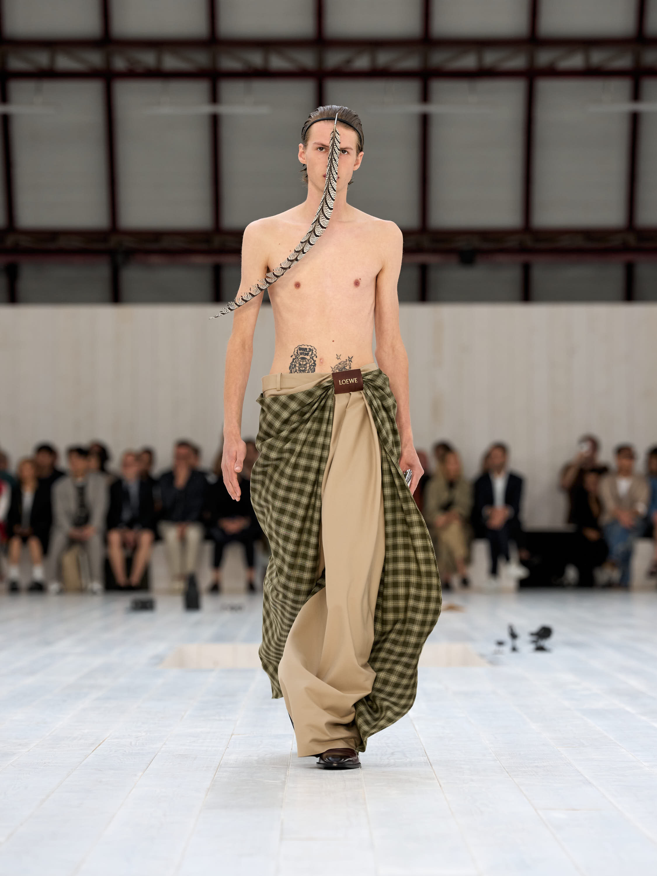 Runway · Spring-Summer men's collection · LOEWE